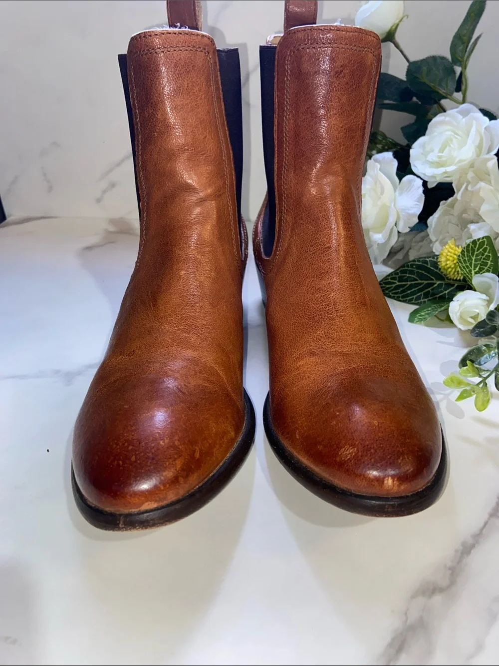 FRYE Men's Brown Leather Chelsea-Style Chukka Boots Size 8.5 or Women’s 10 appro
